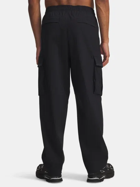 Pantaloni cargo Under Armour negru