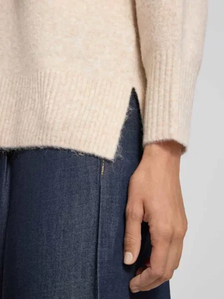 Sweter z dzianiny z okrągłym dekoltem model ‘Grsevalin’ Free/quent beżowy