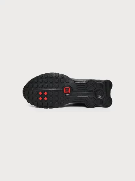 Nike Sportswear Nízke tenisky SHOX striebornosivá čierna