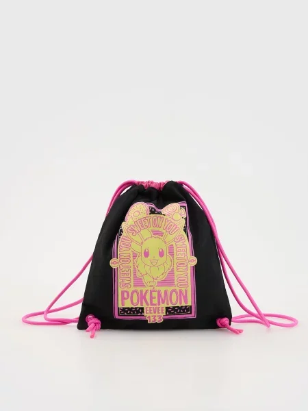 Reserved Vak na záda Pokémon černý