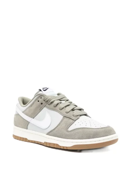 Sneakerși Nike roșu