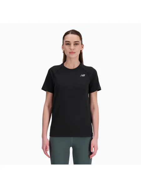 New Balance Безшевна тениска за жени черна