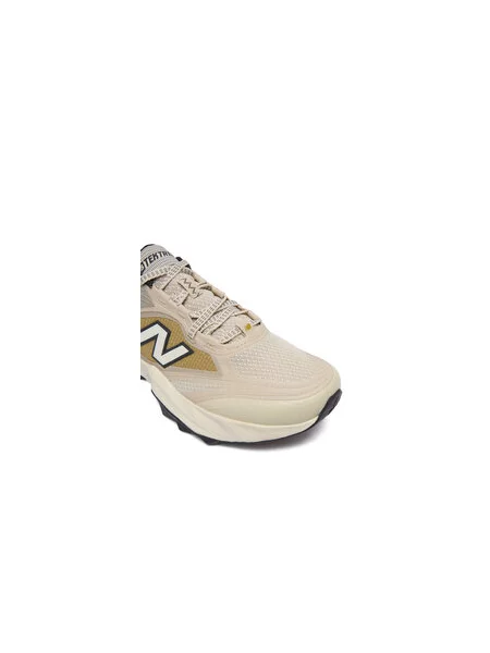 New Balance Tekaški čevlji Tektrel Utility V1 bež