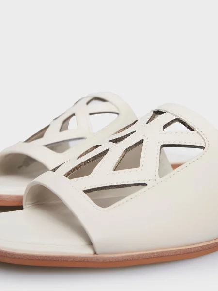 Шкіряні шльопанці Dkny білі