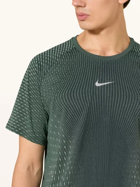Nike Funkční Tričko Stride Aero-Fit tmavě / světle zelená