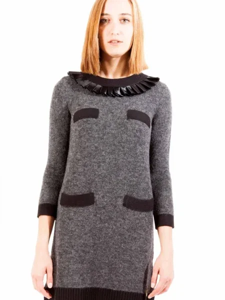 Rochie mini Love Moschino scurtă de costum negru