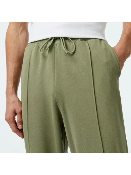 Зауженные брюки Lacoste зеленые