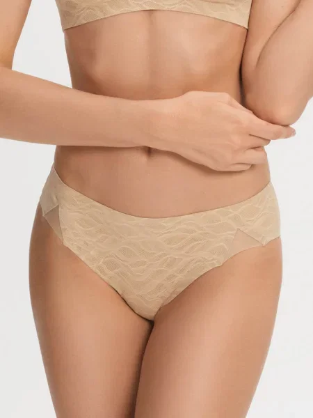 Кружевные трусики бразилиана бежеві