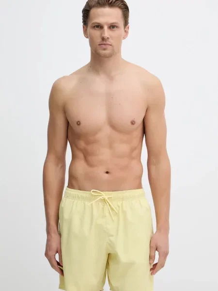 Lacoste pantaloni scurți de baie galben