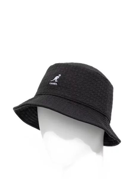 Pălărie Kangol cu broderie negru