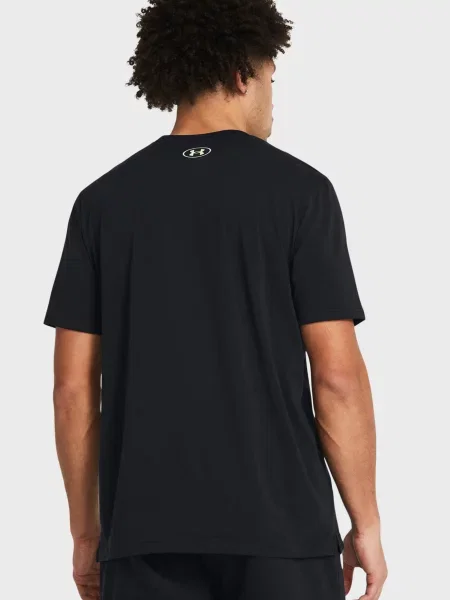 Спортивна футболка Under Armour чорна