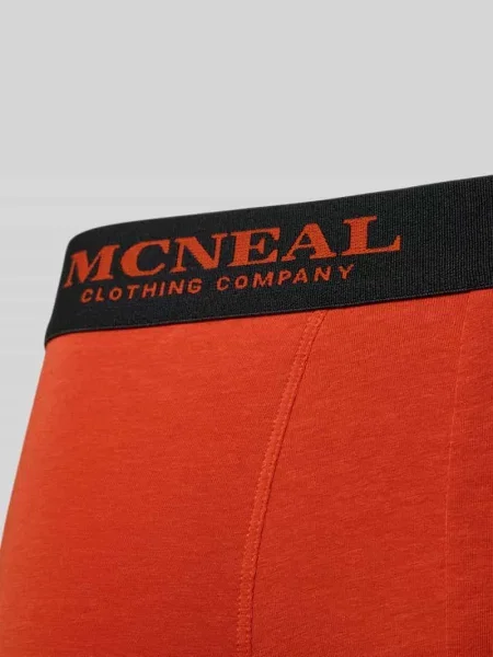 Obcisłe bokserki z elastycznym paskiem w zestaw 3 szt. Mcneal czerwone