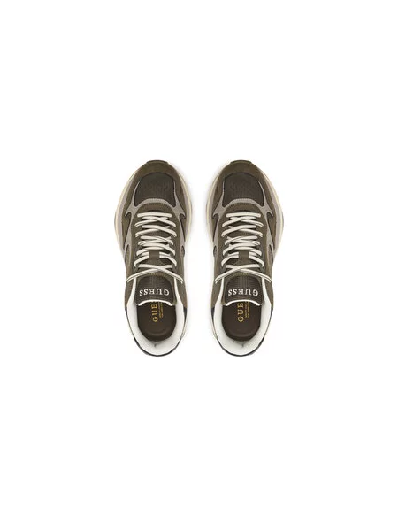 Laisvalaikio batai Guess Chaki