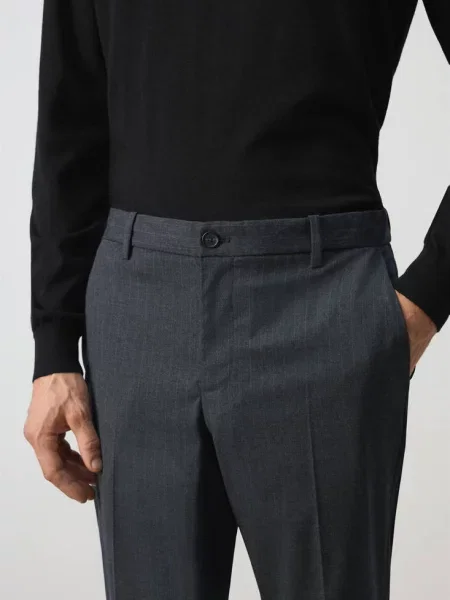 Spodnie Bologna cropped slim fit ciemnoszary Mężczyzna 48 MANGO MAN