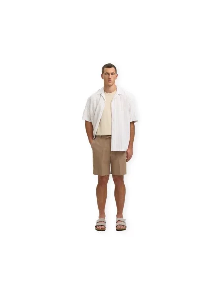 Pantaloni scurți de in Selected de in maro