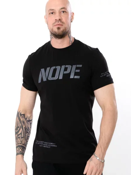 Футболка Носи своє чорний