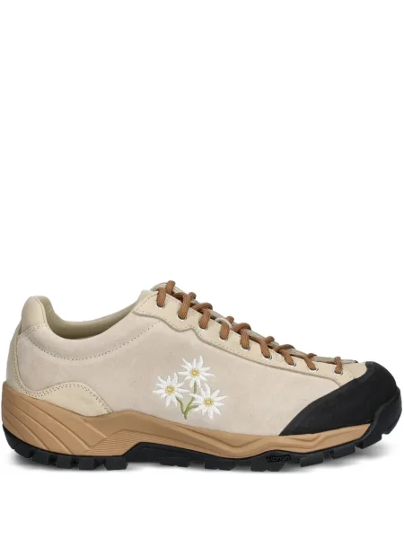 Sneakerși Diemme cu broderie din piele de căprioară cu model floral