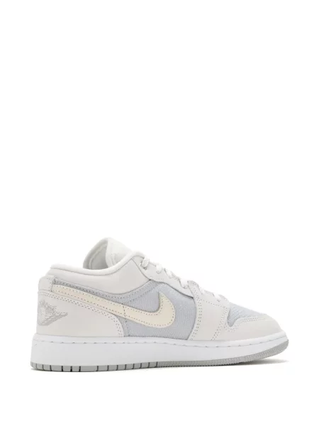 Dětské tenisky Nike Air Jordan bílé