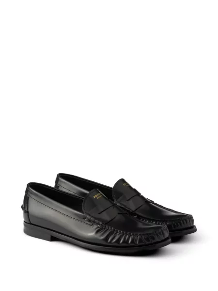 Pantofi loafer Prada din piele negru