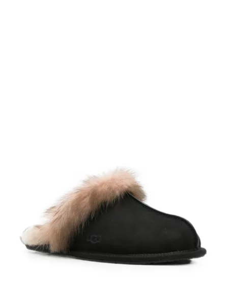 Chiloți Ugg slip-on din piele de oaie negru