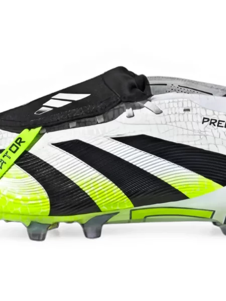 Fotbal botine Adidas alb