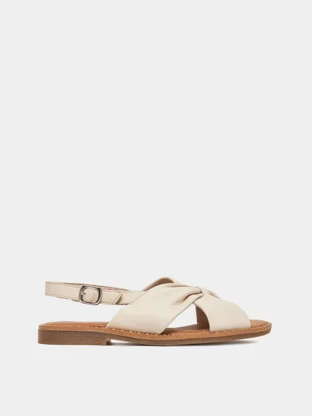 Кожаные босоножки Remonte бежевые