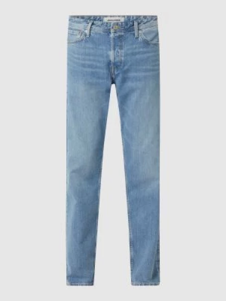 Jeansy o luźnym kroju z bawełny model ‘Chris’ Jack & Jones