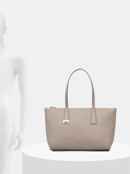 Кожаная сумка шоппер Furla