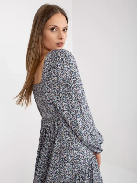 Rochie maxi Fashionhunters cu imagine cu mâneci lungi până la genunchi albastru