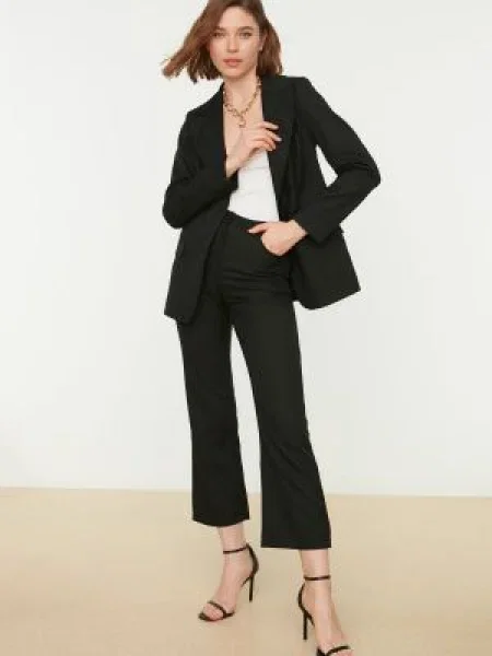 Pantaloni Trendyol negru