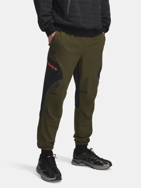 Pantaloni cargo Under Armour negru