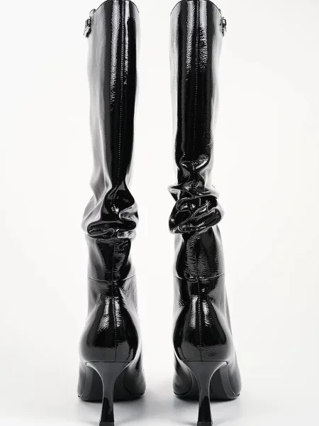 Кожаные сапоги Karl Lagerfeld на высоком каблуке