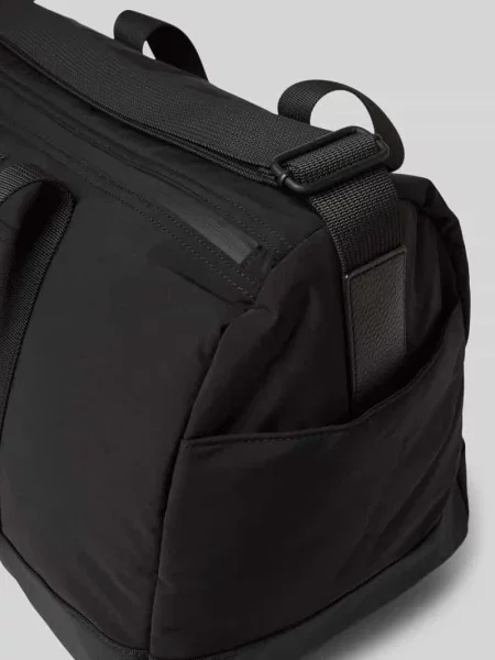Torba weekendowa z detalem z logo Tommy Hilfiger czarna