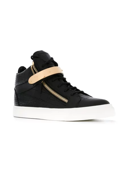 Top Giuseppe Zanotti negru
