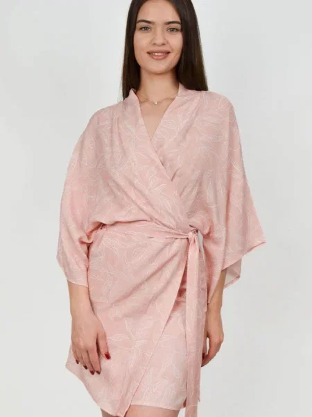 Женский короткий халат