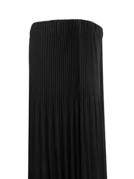 Шорти Issey Miyake черно