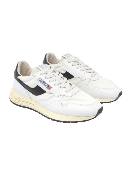 Sneakersy Autry skórzane białe