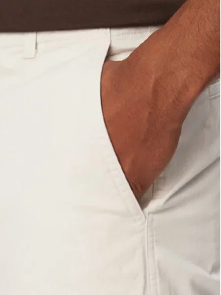 Calvin Klein Jeans Chino hlače Straight Fit bela