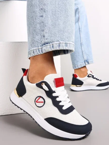 Czerwono-Granatowe Sneakersy z Haftowaną Naszywką i Metaliczną Wstawką Elnara czerwone