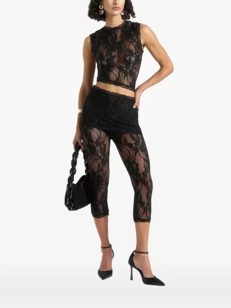 Top Manière De Voir cu model floral din dantelă negru