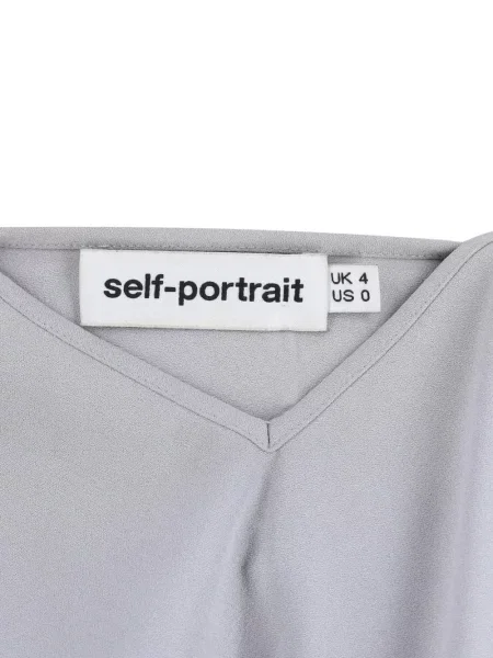 Top Self-portrait gri