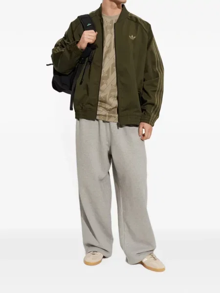 Geacă Adidas cu broderie cu dungi verde