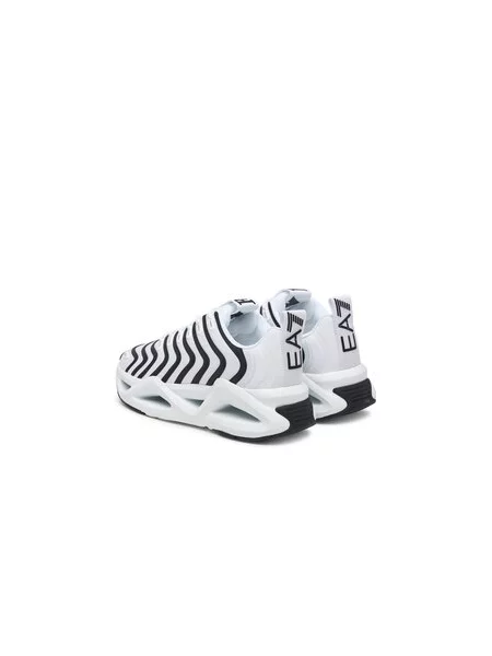 Sneakersy Emporio Armani bílá