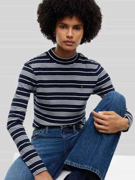 Bluzka z długim rękawem o kroju slim fit z czystej bawełny Tommy Hilfiger czarna
