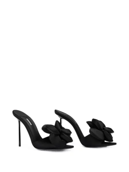Sandale Le Silla cu model floral cu aplicații negru