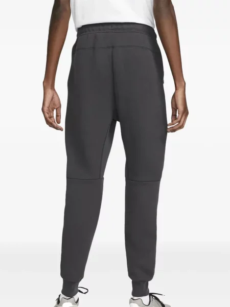 Běžecké fleecové tričko s potiskem Nike s potiskem černé