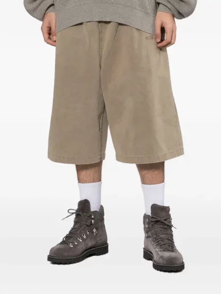 Haftowane szorty Fear Of God Essentials brązowe