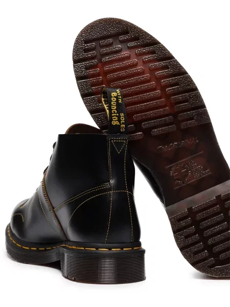 Iš natūralios odos auliniai batai Dr. Martens su raišteliais juoda