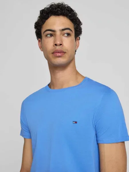 T-shirt o kroju regular fit z czystej bawełny Tommy Jeans