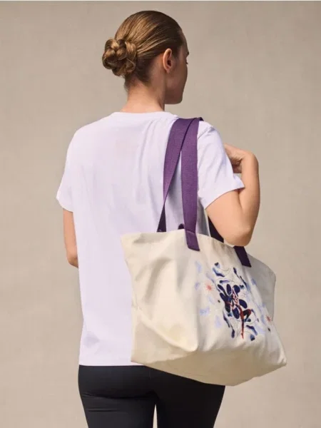 Reserved Płócienna torebka shopper złamana biel